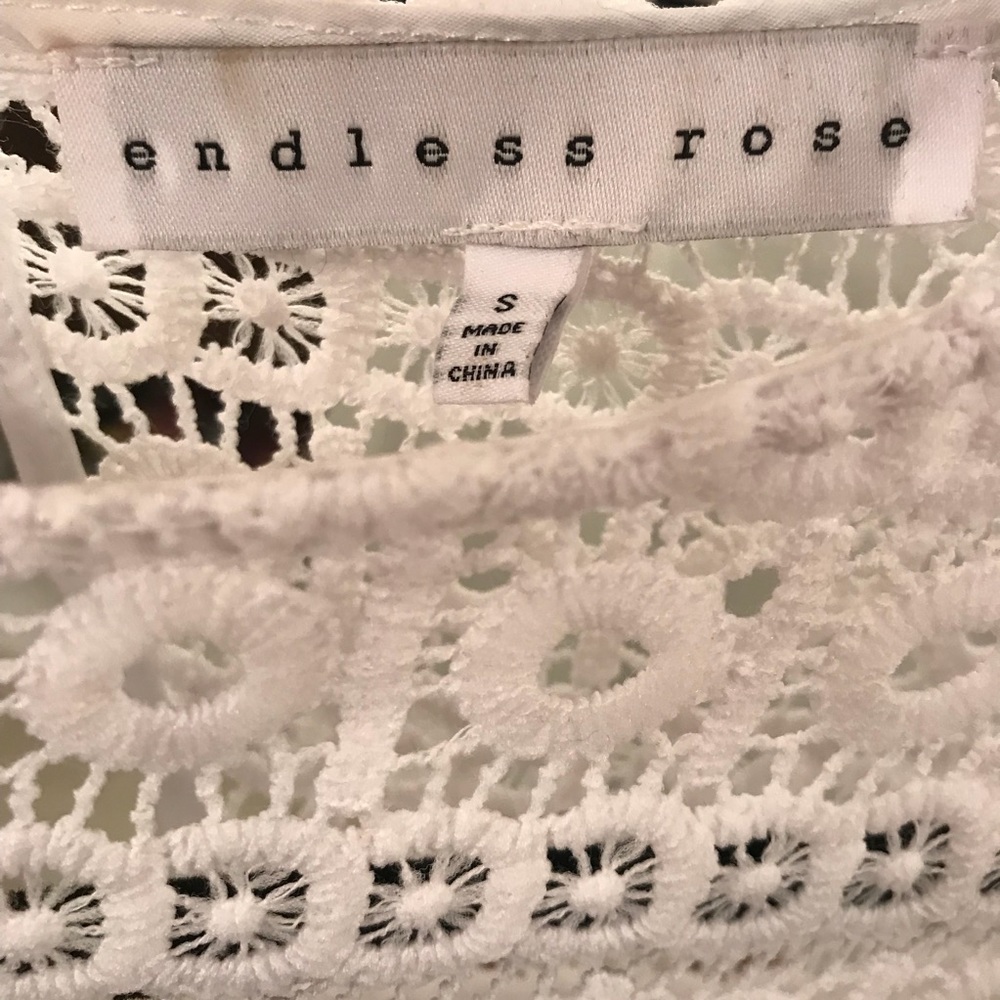White Endless Rose Blouse - Picture 4 of 5